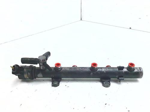 Injection rail AUDI A6 C6 (4F2) 2.7 TDI | BP38399115M98 - Image 3