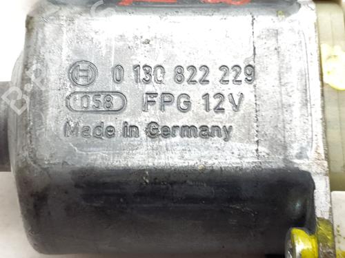 Left front window motor VW GOLF V (1K1) 2.0 TDI 16V | BP38400415E21 - Image 6