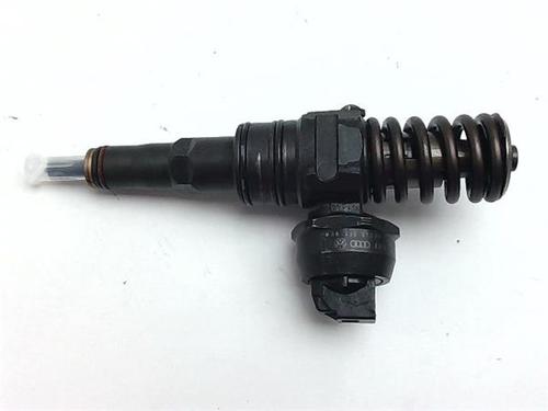 injector-audi-a4-b6-8e2-2000-2001-2002-2003-2004-2005-38358175 main image