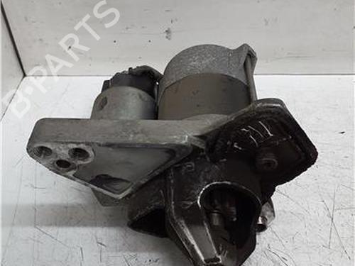 starter-renault-megane-iv-saloon-2016-38366727 main image