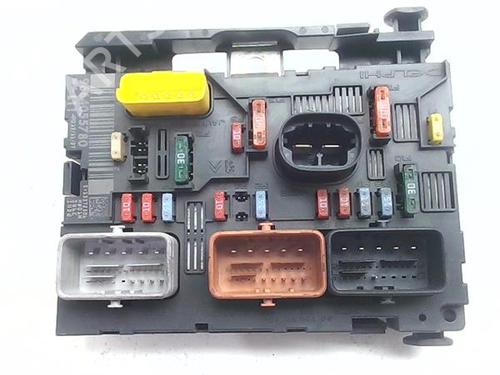electronic-module-peugeot-307-break-3e-2002-2003-2004-2005-2006-2007-2008-2009-38378406 main image