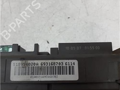 Fuse box BMW X5 (E70) 3.0 d | BP38365026E1 - Image 4
