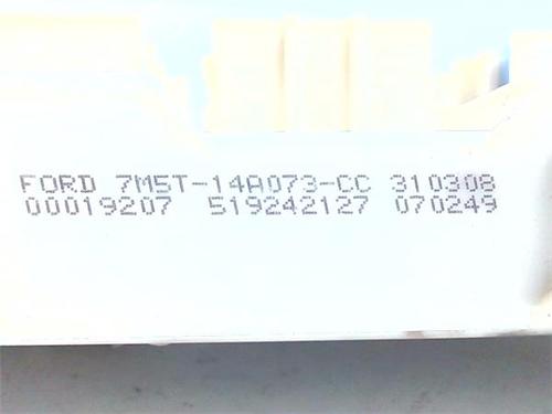 Fuse box FORD FOCUS II (DA_, HCP, DP) 1.8 TDCi | BP38399650E1 - Image 4