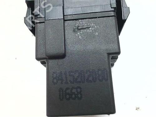 Headlight switch TOYOTA AURIS (_E18_) 1.3 Dual-VVTi (NRE180_, NRE180R) | BP38387485I24 - Image 3