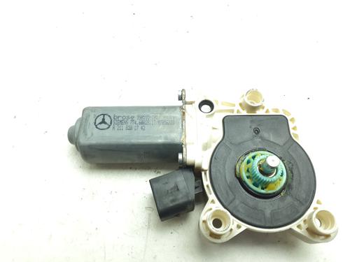 Used Right front window motor Right front window motor MERCEDES-BENZ C-CLASS T-Model (S203) C 220 CDI (203.208) (150 hp) 39722009 39722009