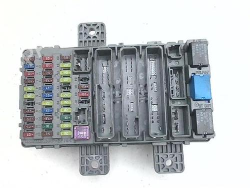 Used Fuse box Fuse box 38349791 38349791