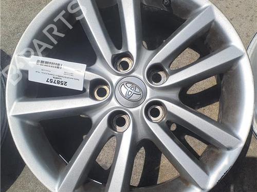 rim-toyota-auris-_e15_-2006-2007-2008-2009-2010-2011-2012-2013-38388650 main image