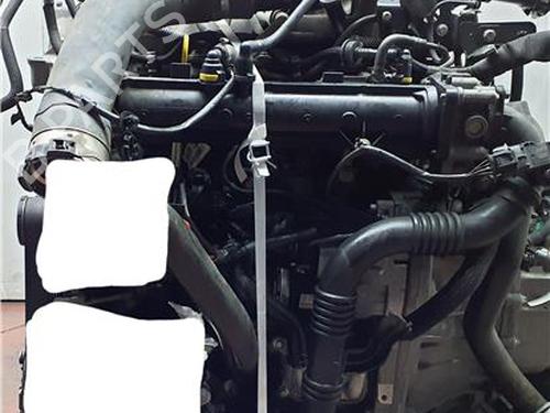 engine-renault-megane-iv-hatchback-b9amn_-2015-38398624 main image
