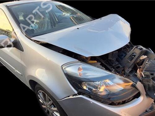 forskrm-hjre-renault-clio-iii-hatchback-van-sb_-sr_-2005-38382716 main image