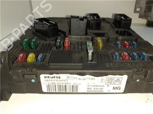 Fuse box PEUGEOT 206 SW (2E/K) 2.0 16V | BP38357090E1 - Image 2