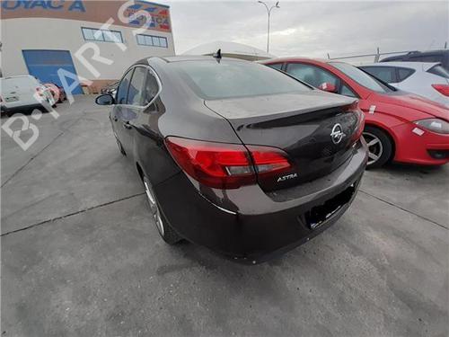 left-rear-door-opel-astra-j-saloon-2012-38374162 main image