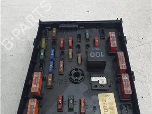fuse-box-vw-passat-b6-3c2-2005-2006-2007-2008-2009-2010-2011-38368257 main image