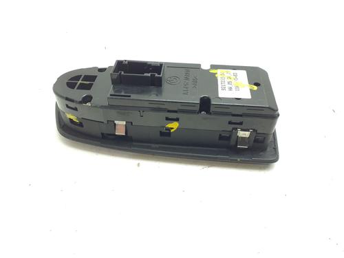 Left front window switch BMW 1 (E81) 118 i | BP38400058I27 - Image 3