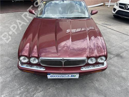 Used Hood Hood JAGUAR XJ (X300, X330) 6 Sovereign 4.0 (241 hp) 40087488 40087488