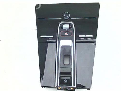 climate-control-porsche-cayenne-coupe-9yb-2019-38386130 main image