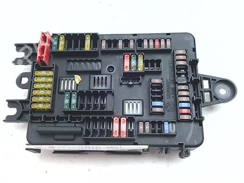 Used Fuse box Fuse box 38381202 38381202