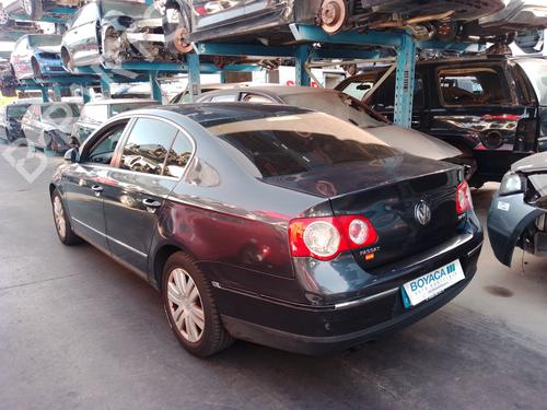 Right headlight VW PASSAT B6 (3C2) 2.0 TDI 16V | BP38938115C29 - Image 10