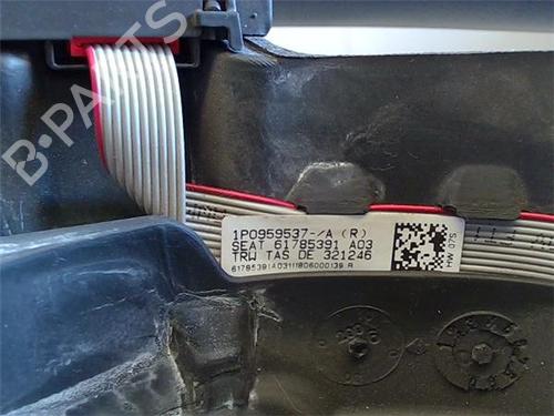 Steering wheel SEAT LEON (1P1) 1.9 TDI | BP38405438C49 - Image 2