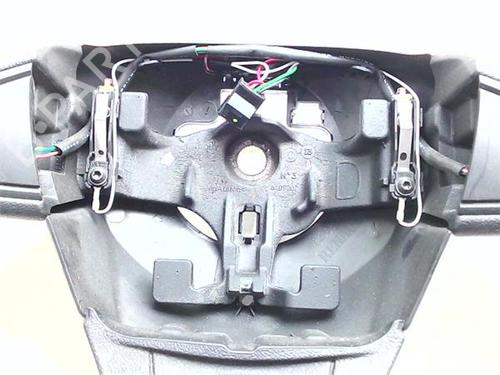 steering-wheel-renault-megane-iii-hatchback-bz01_-b3_-2008-38368295 main image