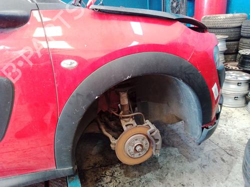 right-front-fenders-citroen-c4-cactus-2014-38334628 main image