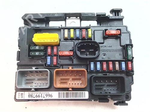 fuse-box-citroen-c3-ii-sc_-2009-39962032 main image