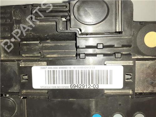 Fuse box BMW 3 (E90) 320 d | BP38357037E1 - Image 2