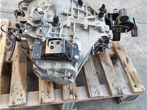 Gearbox HYUNDAI i30 (FD) 1.6 CRDi | BP38369380M3 - Image 2