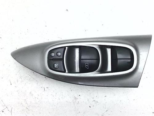 Used Left front window switch Left front window switch NISSAN JUKE (F15) 1.2 DIG-T (115 hp) 40085848 40085848