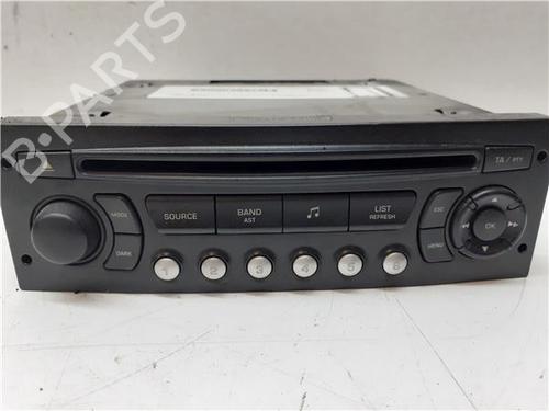 Used Radio Radio 38360339 38360339