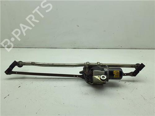 Used Front wiper motor Front wiper motor IVECO DAILY V Van 29S13, 29L13, 35C13, 35S13, 40C13, 40S13 (126 hp) 39964398 39964398