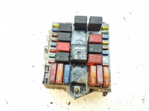 Used Fuse box Fuse box 38370105 38370105