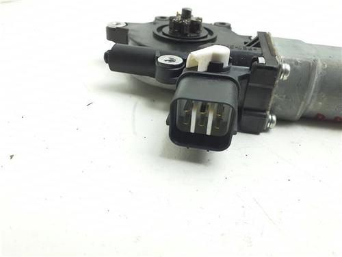 Right front window motor MITSUBISHI LANCER VIII (CY_A, CZ_A) 1.5 Bifuel | BP38373379E20 - Image 4