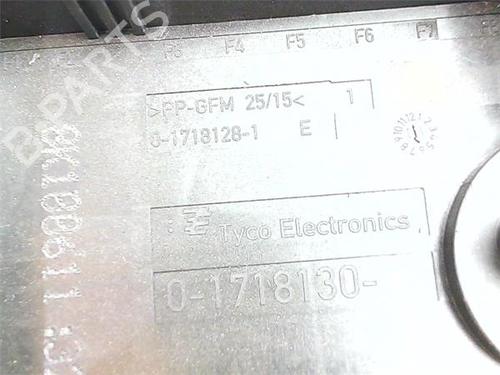Fuse box SEAT LEON (1P1) 1.6 TDI | BP38398817E1 - Image 5
