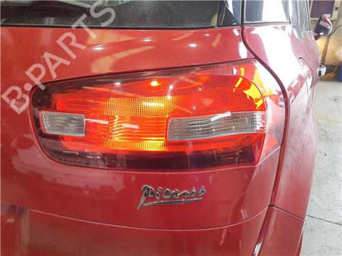 Used Right taillight Right taillight 39451632 39451632