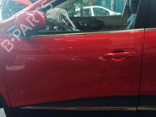 left-front-door-renault-kadjar-ha_-hl_-2015-39203953 main image