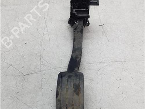 Used Pedal Pedal 38364766 38364766