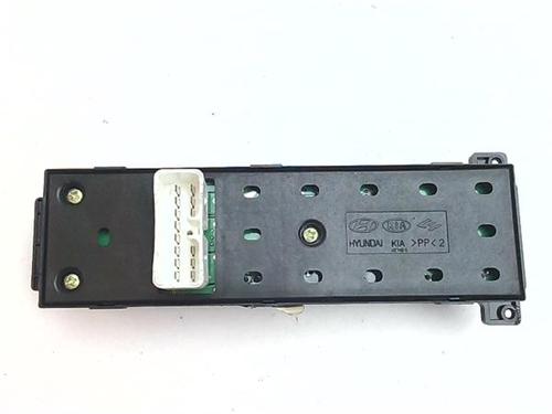Left front window switch HYUNDAI SANTA FÉ II (CM) 2.2 CRDi 4x4 | BP38390809I27 - Image 2
