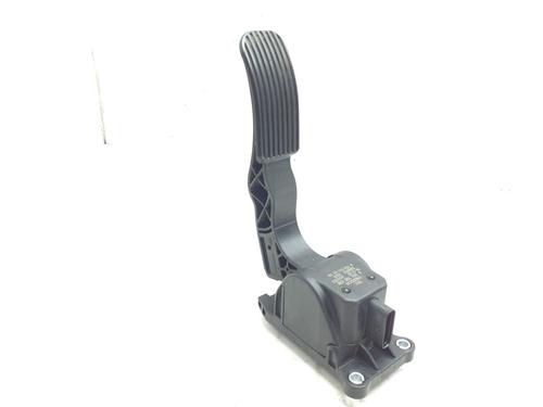 Used Pedal Pedal 38402306 38402306