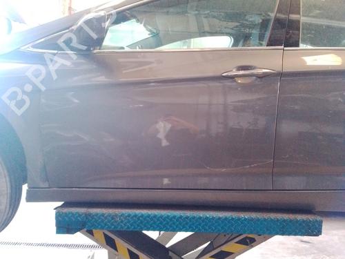 Used Left front door Left front door 38334317 38334317
