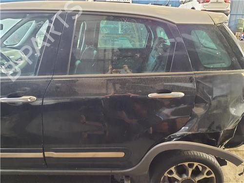left-rear-door-fiat-500l-351_-352_-2012-38391536 main image