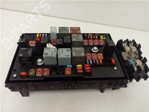 Fuse box OPEL ASTRA J Saloon 1.7 CDTI (69) | BP38364377E1 - Image 2