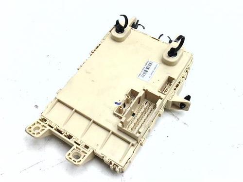 Fuse box KIA CARENS IV 1.7 CRDi | BP38376574E1 - Image 4