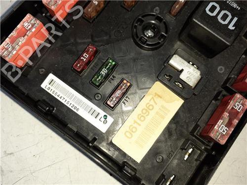 Fuse box VW PASSAT B6 (3C2) 2.0 TDI 16V | BP38362325E1 - Image 2