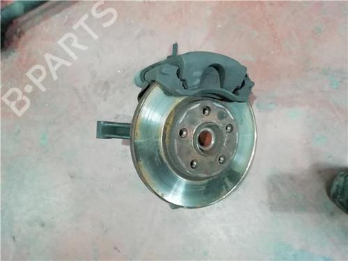 Used Right front steering knuckle Right front steering knuckle FIAT SCUDO Bus (220_) 2.0 JTD 16V (109 hp) 40087339 40087339