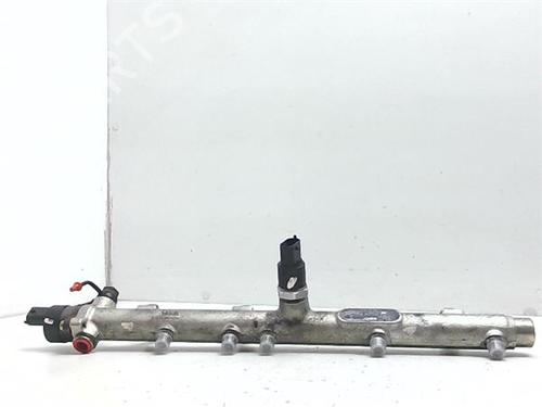 Used Injection rail Injection rail 38387999 38387999
