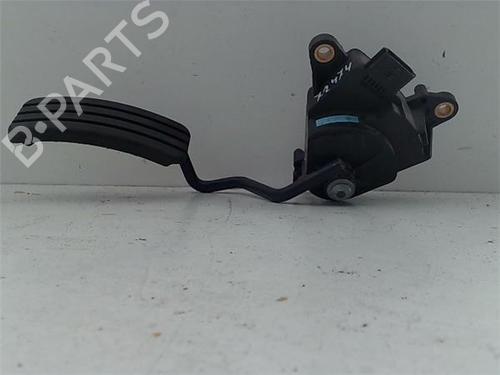pedal-renault-clio-iii-br01-cr01-2005-2006-2007-2008-2009-2010-2011-2012-2013-2014-38405162 main image