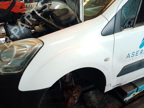 Used Left front fenders Left front fenders 38702670 38702670