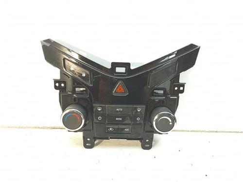 climate-control-chevrolet-cruze-station-wagon-j308-2012-38370066 main image