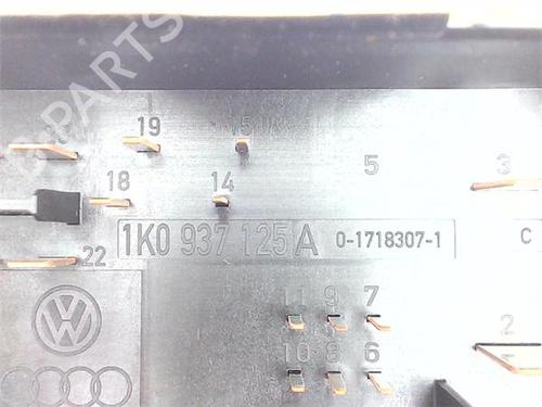 Fuse box SEAT LEON (1P1) 1.9 TDI | BP38388461E1 - Image 4