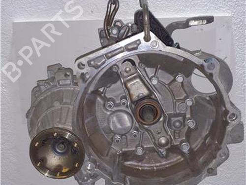 gearbox-vw-passat-b6-3c2-2005-2006-2007-2008-2009-2010-2011-38392881 main image